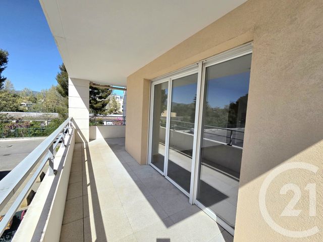 Appartement F3 à louer - 3 pièces - 57.0 m2 - MARSEILLE - 13013 - PROVENCE-ALPES-COTE-D-AZUR - Century 21 Concept Immobilier