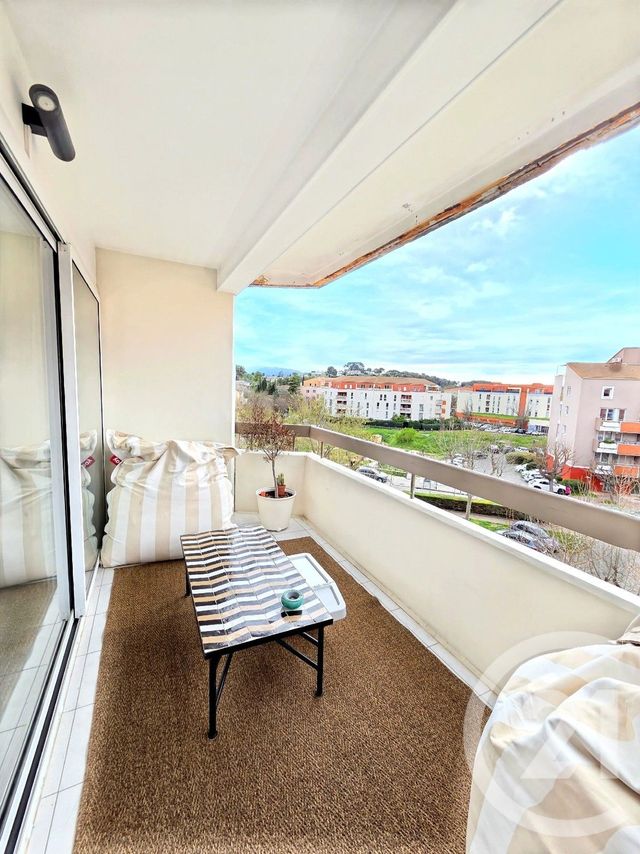 Appartement F4 à vendre - 4 pièces - 83.0 m2 - PLAN DE CUQUES - 13 - PROVENCE-ALPES-COTE-D-AZUR - Century 21 Concept Immobilier