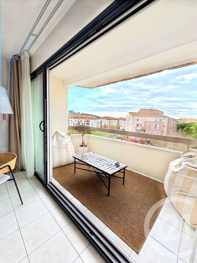 Appartement F4 à vendre - 4 pièces - 83.0 m2 - PLAN DE CUQUES - 13 - PROVENCE-ALPES-COTE-D-AZUR - Century 21 Concept Immobilier