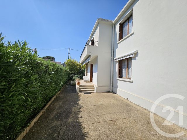 maison à vendre - 7 pièces - 196.0 m2 - ALLAUCH - 13 - PROVENCE-ALPES-COTE-D-AZUR - Century 21 Concept Immobilier