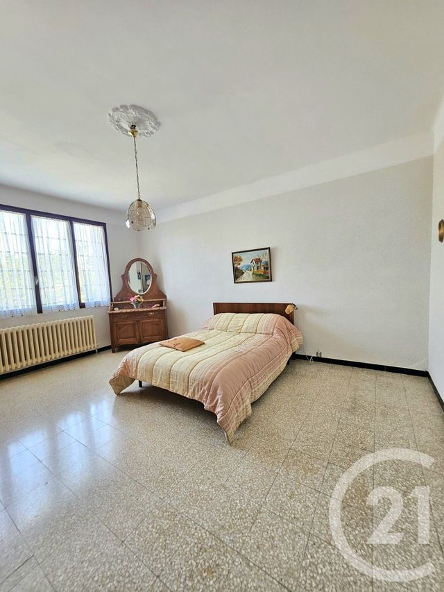 maison à vendre - 7 pièces - 196.0 m2 - ALLAUCH - 13 - PROVENCE-ALPES-COTE-D-AZUR - Century 21 Concept Immobilier